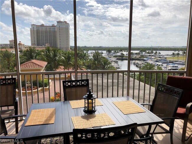 Foto del edificio - 6081 Silver King Blvd