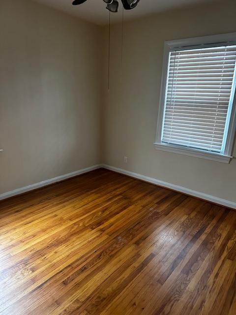 Foto del edificio - 2304 Parkwood Rd