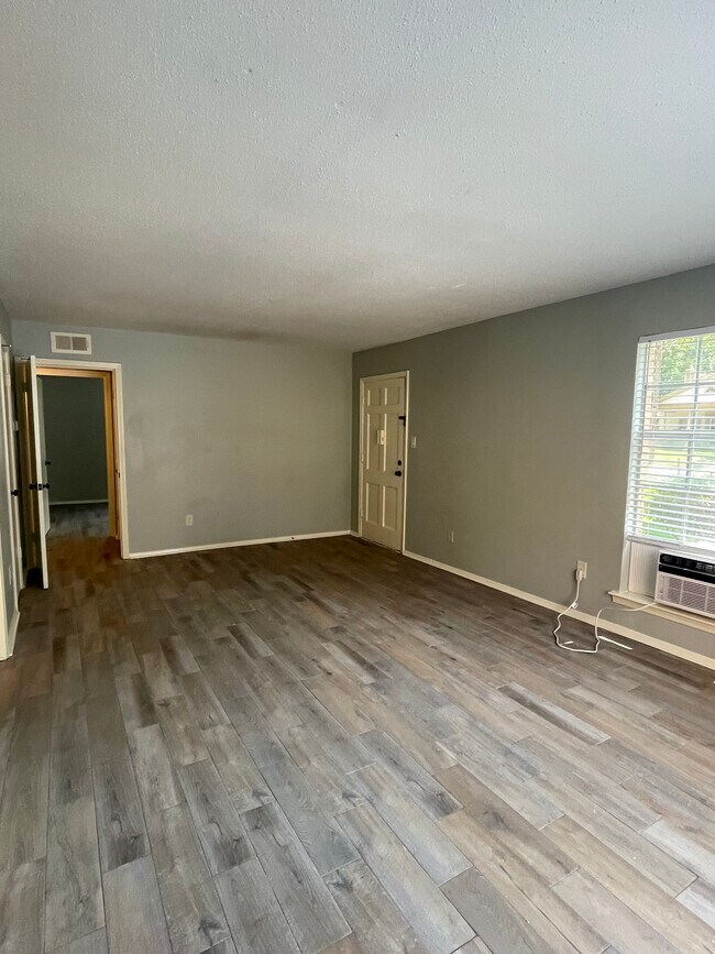 Foto del edificio - 3646 Spottswood Ave