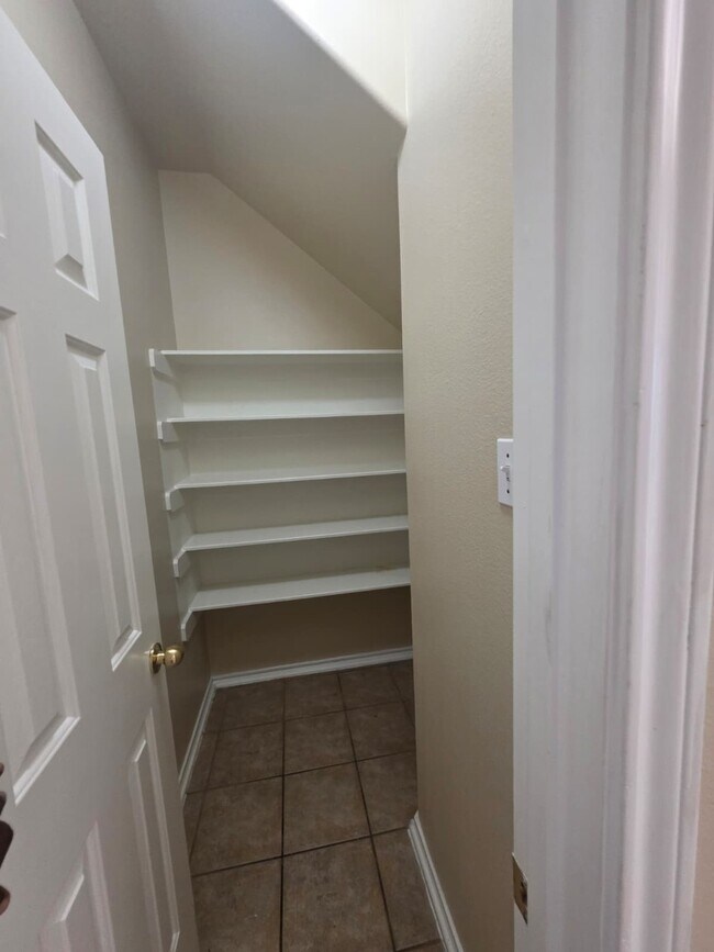 Foto del edificio - 16854 Brooktondale Ct