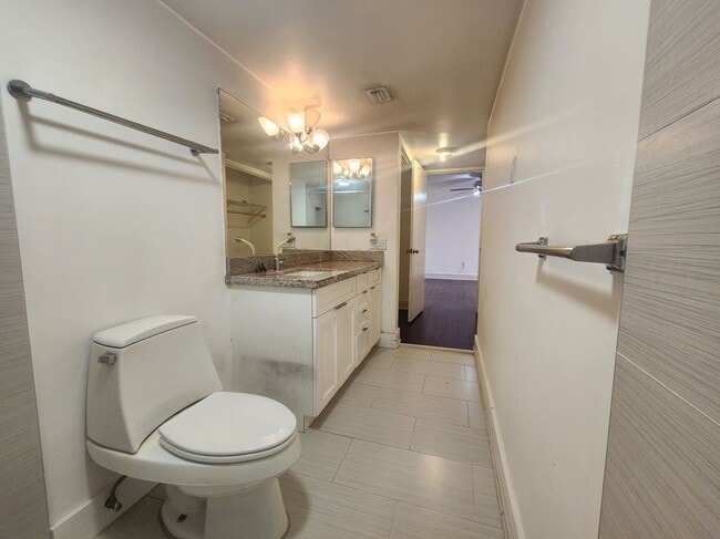 Building Photo - 11810 SW 80th St