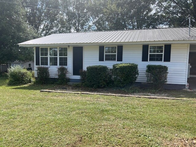 Foto principal - 8386 Duncan Bridge Rd