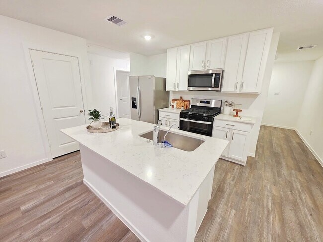 Foto del edificio - 40821 Hawthorne Glades St