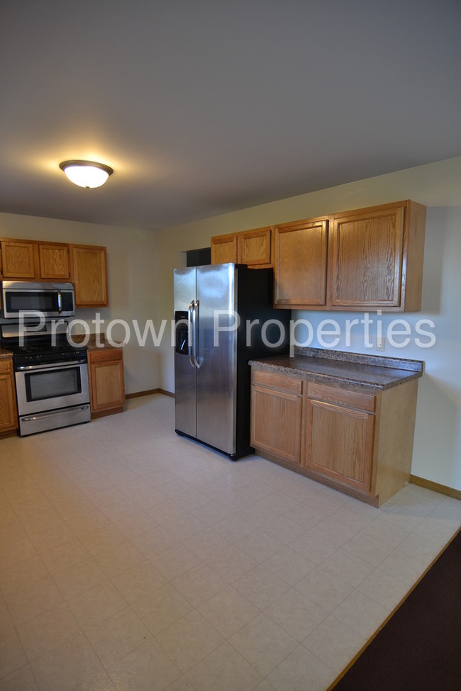 Building Photo - Amazing 3 Bedroom House in Godley