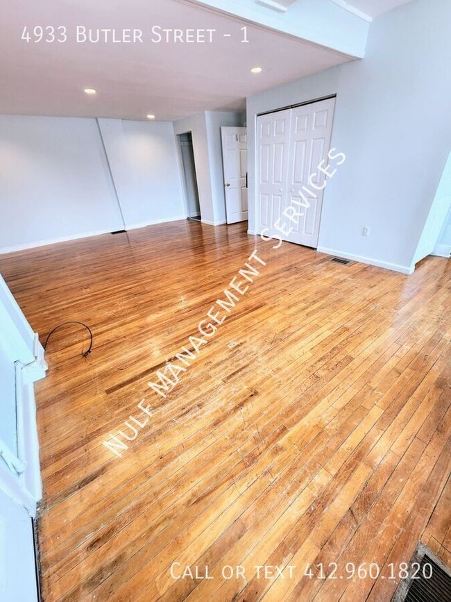 Building Photo - 4933 Butler St