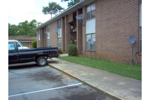 Foto del edificio - Glynwood Apartments