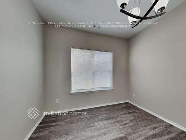 Foto del edificio - 5431 Seaspray Ln