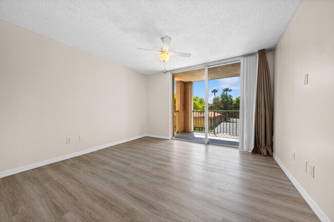Foto del edificio - 117 Yacht Club Way