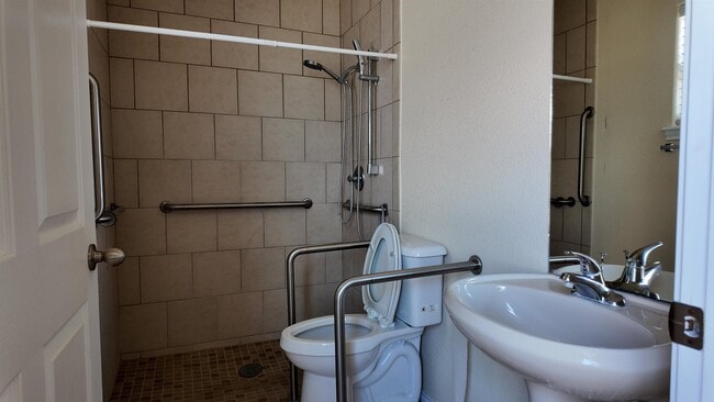 Building Photo - 6114 Monaguillo Dr