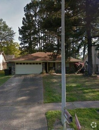Building Photo - 3523 Mackey Ln