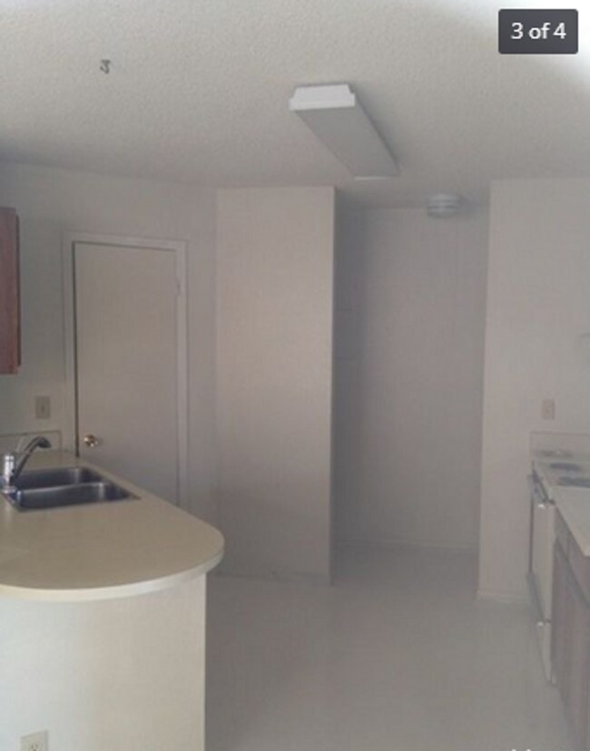Foto del edificio - 9631 Bratton Dr
