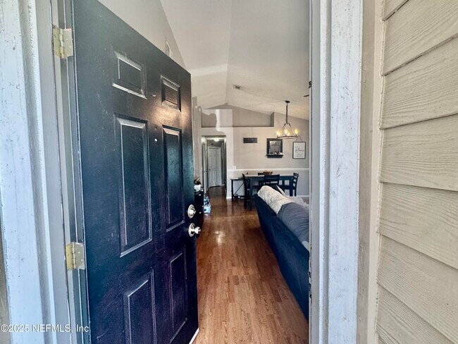 Foto del edificio - 11471 Mandarin Glen Cir W