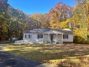 Building Photo - 345 Canal Trce