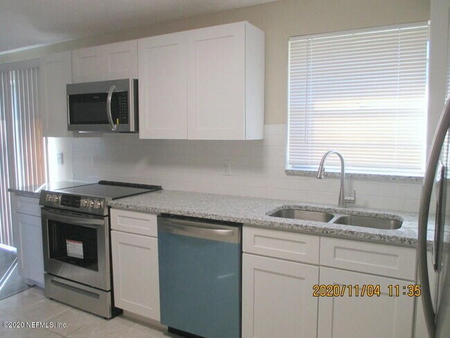 Building Photo - 6934 Oriely Dr S