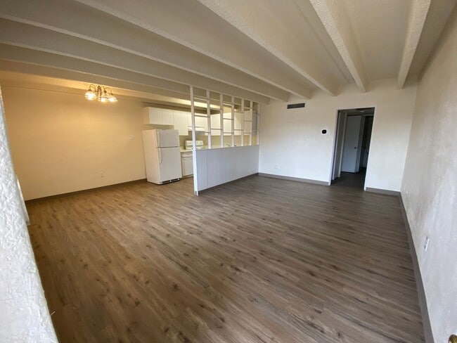 Interior Photo - Lanai Apartments