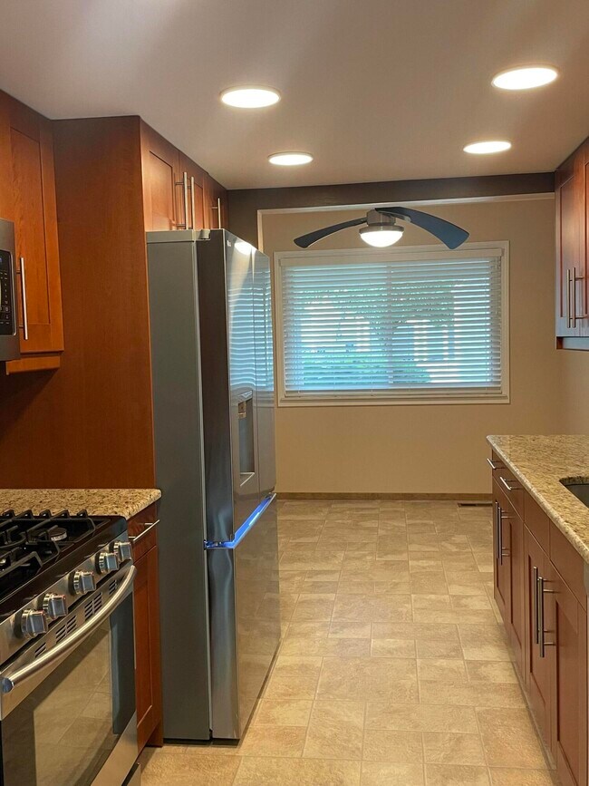 Foto del edificio - 1086 Washington Cir