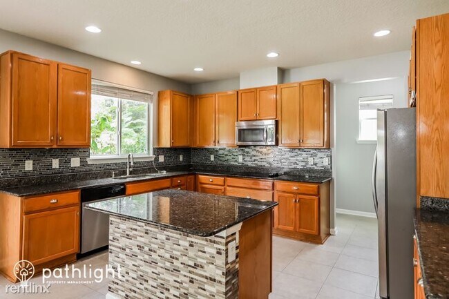 Building Photo - 4 br, 2.5 bath House - 4207 Alex Rose Court