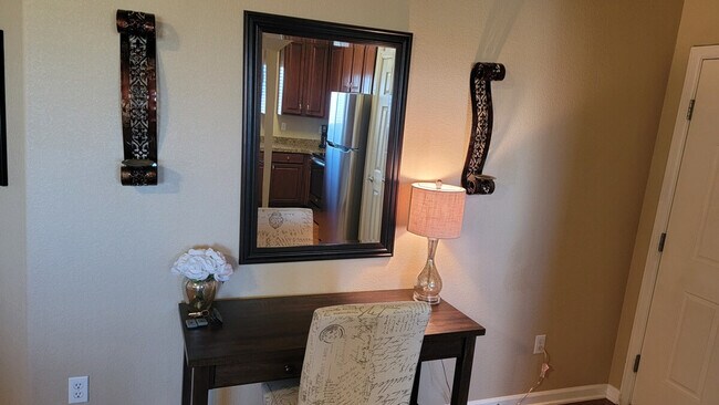 Foto del edificio - 4800 Copeland Cir
