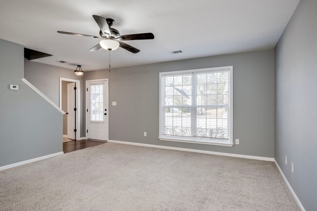 Building Photo - 716 Whispering Willow Way