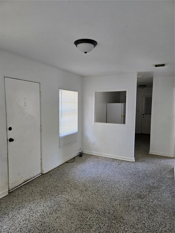 Building Photo - 2109 S Mills Ave