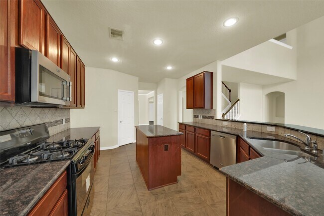 Foto del edificio - 20803 Fair Walnut Way