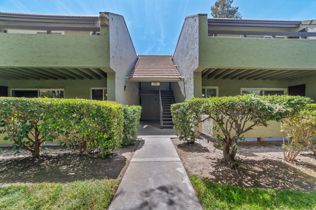 291 Tradewinds Dr Unit 11, San Jose, CA 95123 Condo for Rent in San