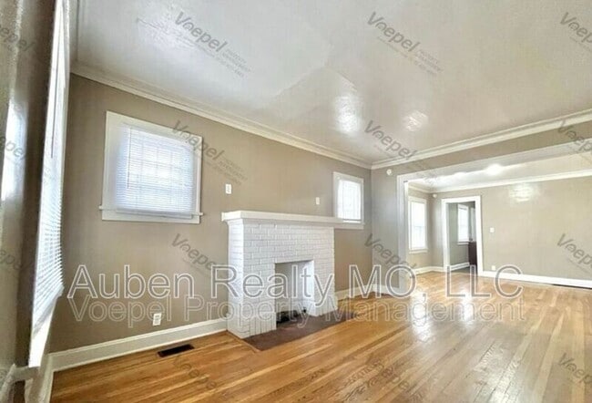 Building Photo - 5446 Harrison St