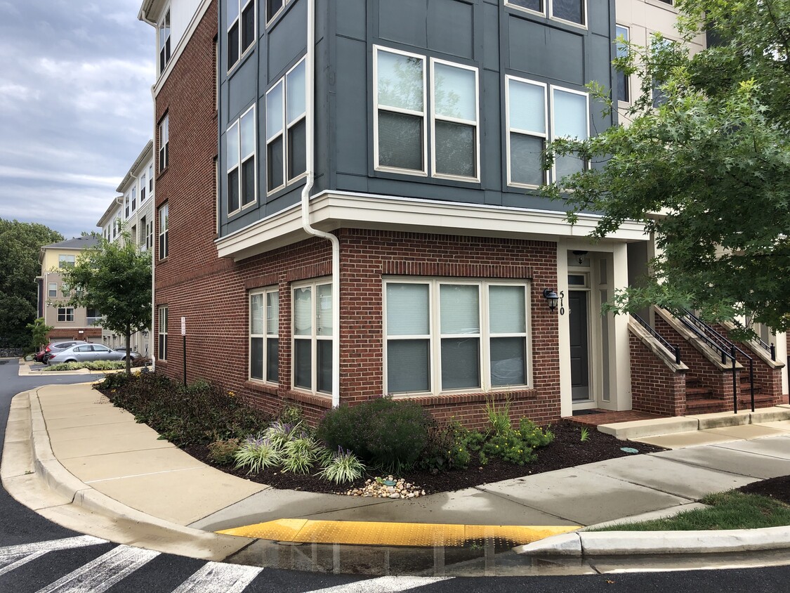 Primary Photo - 510 Copley Pl