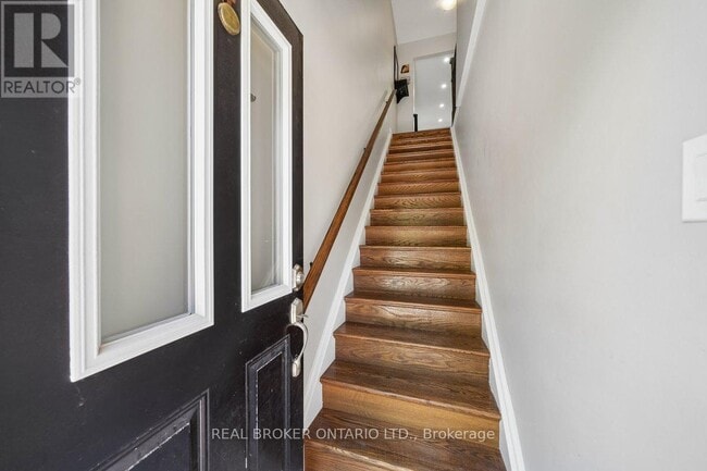 Building Photo - 2075 Walkers Line