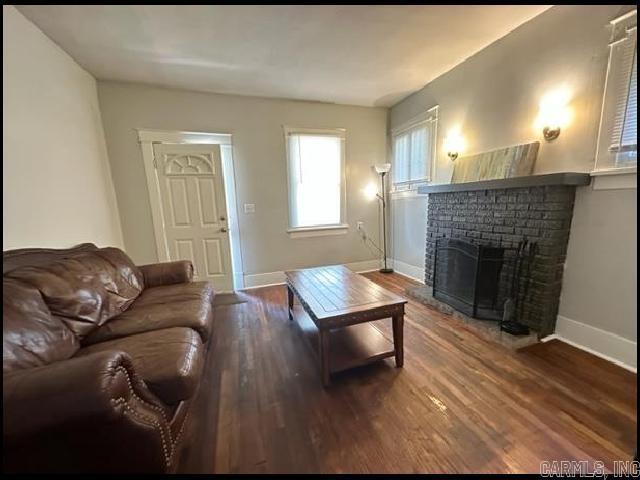 Foto del edificio - 2815 W Capitol Ave