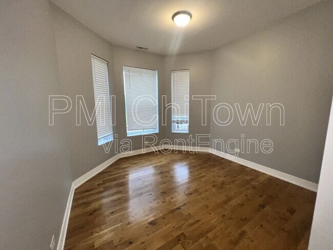 Foto del edificio - 346 E 50th St