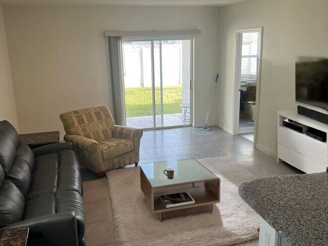Foto del edificio - 3 Bedroom Single Family Home in Wimauma