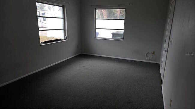 Foto del edificio - 315 Shore Rd