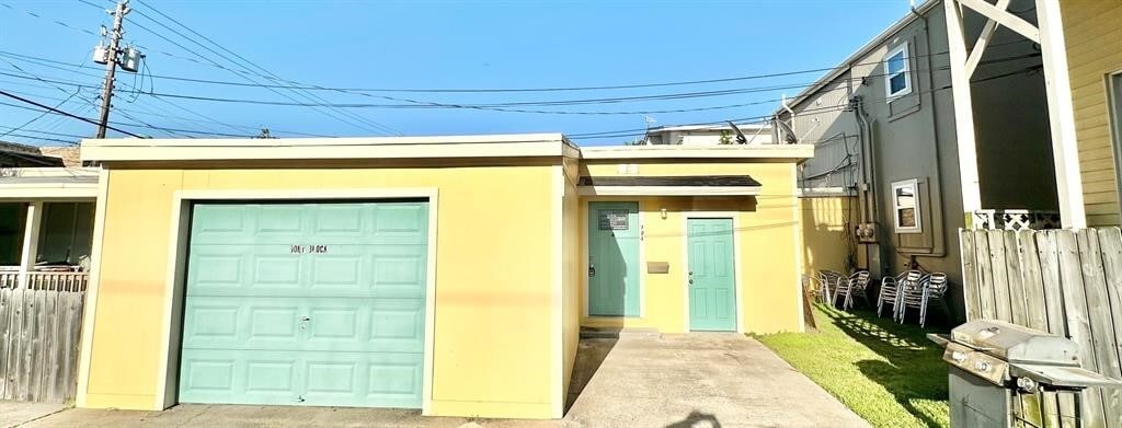 Primary Photo - 724 Avenue K