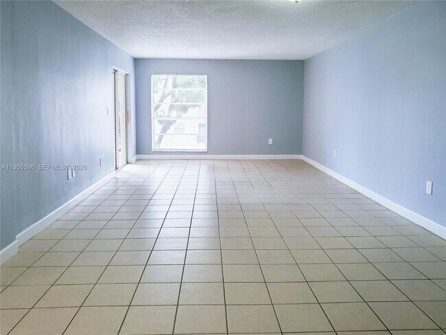 Building Photo - 1990 W 56th St