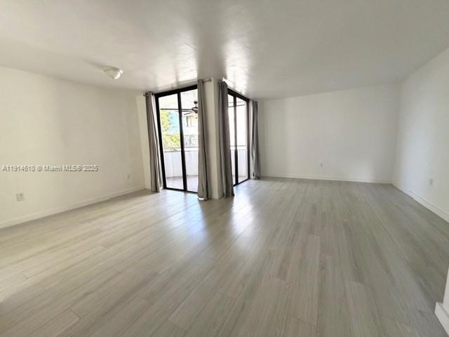 Foto del edificio - 8335 SW 152nd Ave