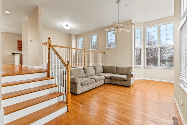 Foto del edificio - 12 Park Ave