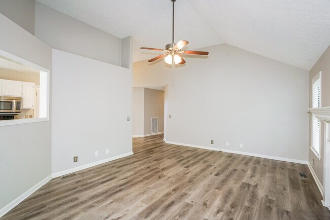 Building Photo - 1612 Maple Timber Ct