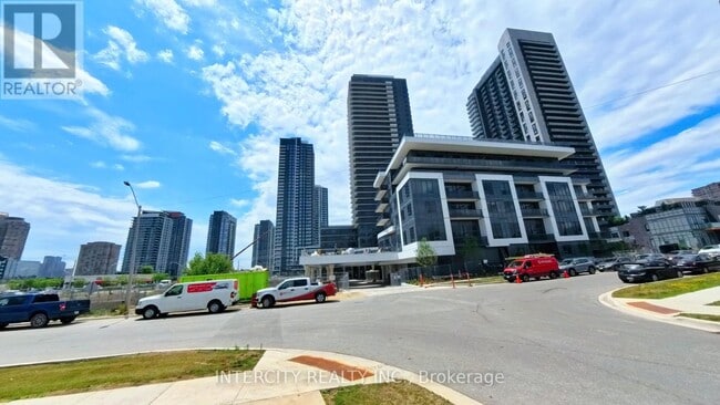 Building Photo - 5105 Hurontario St