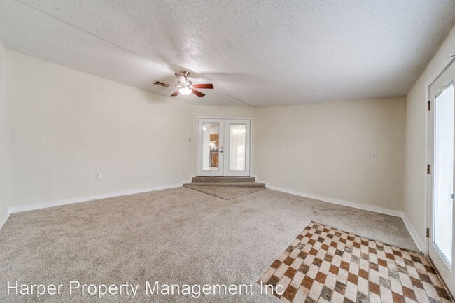 Building Photo - 3 br, 2 bath House - 13027 Feather Ridge Dr