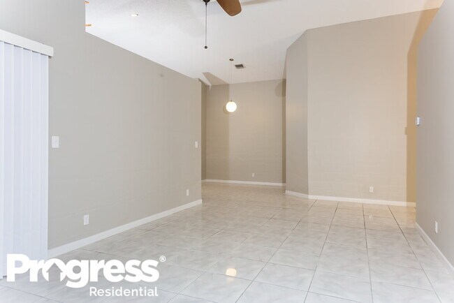 Building Photo - 9410 Aegean Dr