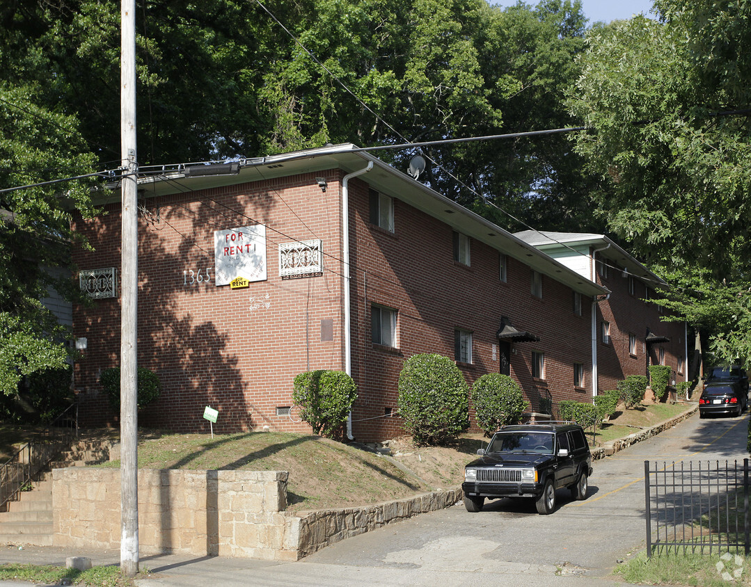 Primary Photo - 1365 Sylvan Rd SW
