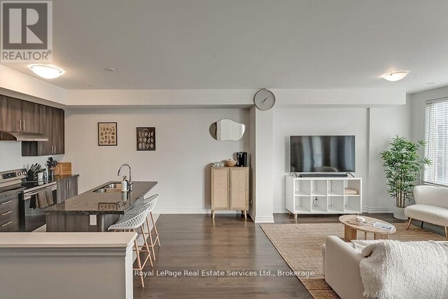 Building Photo - 3074 Cascade Common