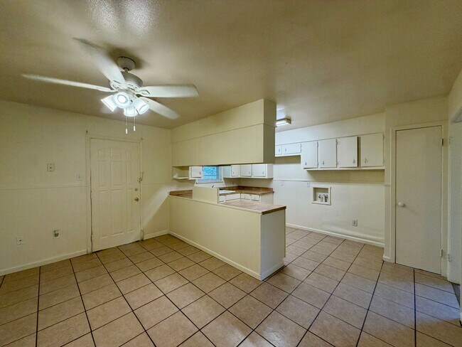 Foto del edificio - 5043 Inwood Dr