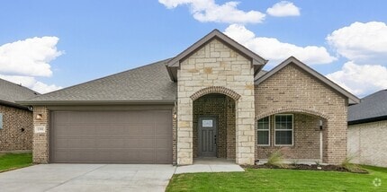 Building Photo - 1301 Brad Kellar Dr