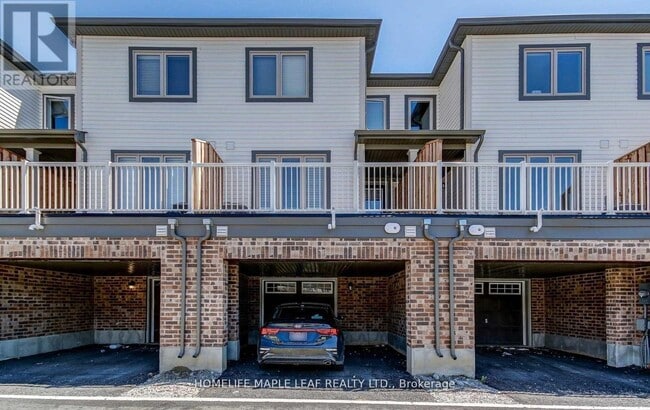 Building Photo - 582 Linden Dr