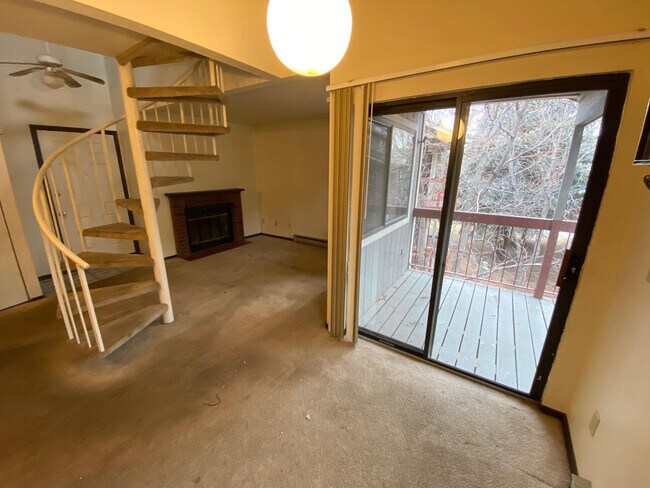 Building Photo - 4501 E Boardwalk Dr