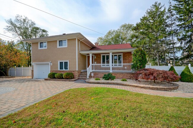 Building Photo - 489 Rickey Ln