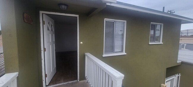 Building Photo - 6202 Cherry Ave