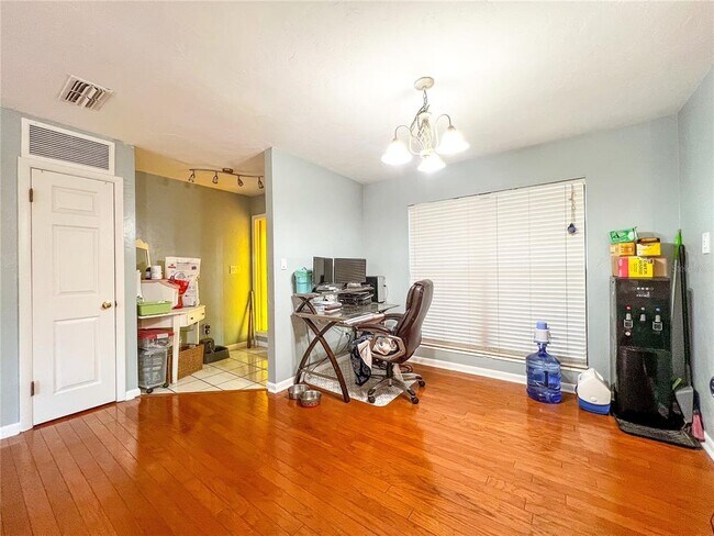 Foto del edificio - 6512 NW 31 Terrace
